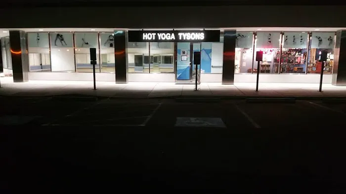 Hot Yoga Tysons Picture 6