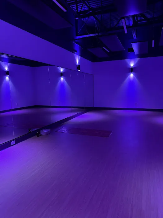Nova Dawn Yoga & Pilates Picture 1