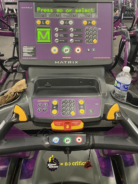 Planet Fitness Picture 1