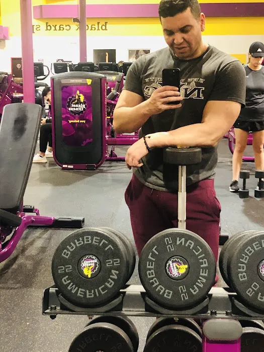 Planet Fitness Picture 5