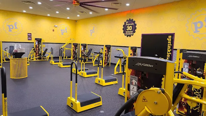 Planet Fitness Picture 1