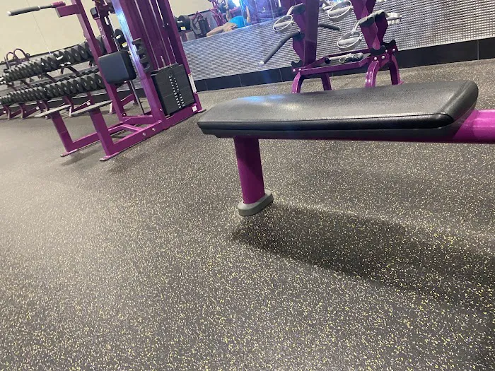 Planet Fitness Picture 5