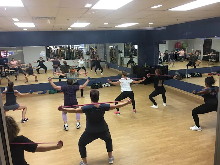 URGE FITNESS Clementon NJ Picture 2