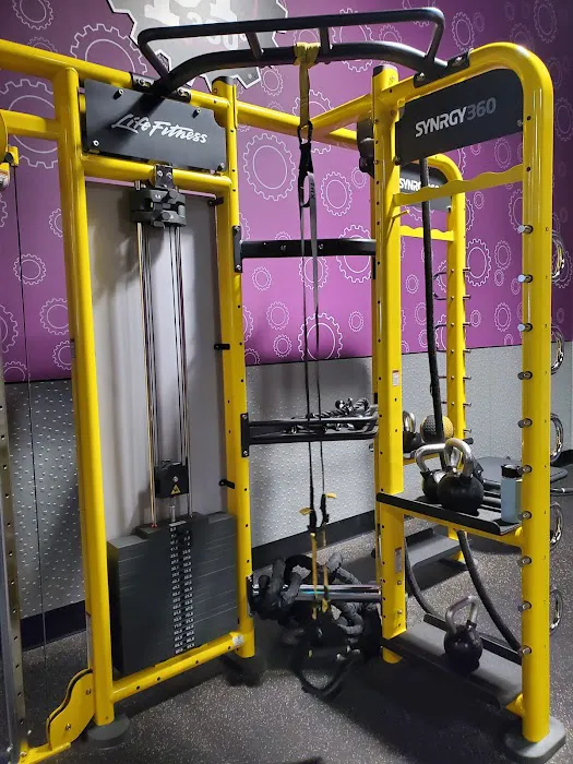 Planet Fitness Picture 10