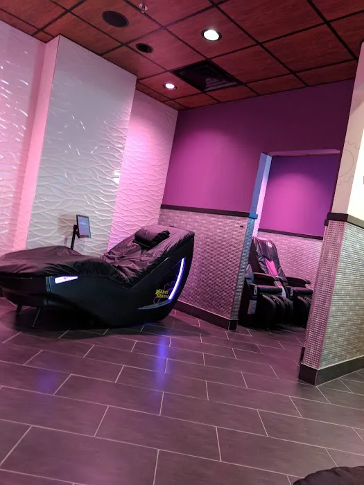 Planet Fitness Picture 6