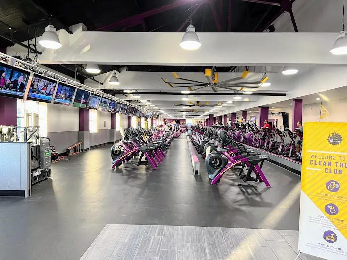 Planet Fitness Picture 1