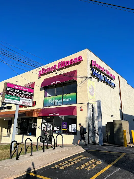 Planet Fitness Picture 4