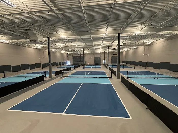The Pickleball Club of Tysons Picture 3