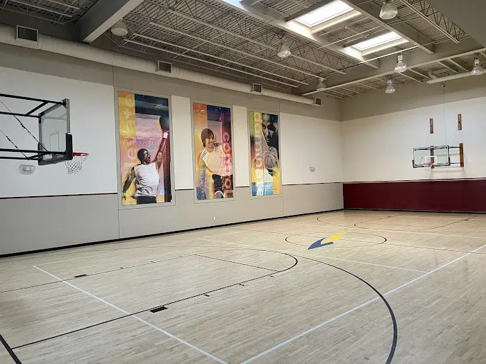 LA Fitness Picture 2