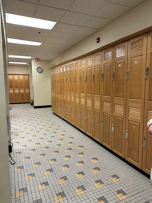LA Fitness Picture 1