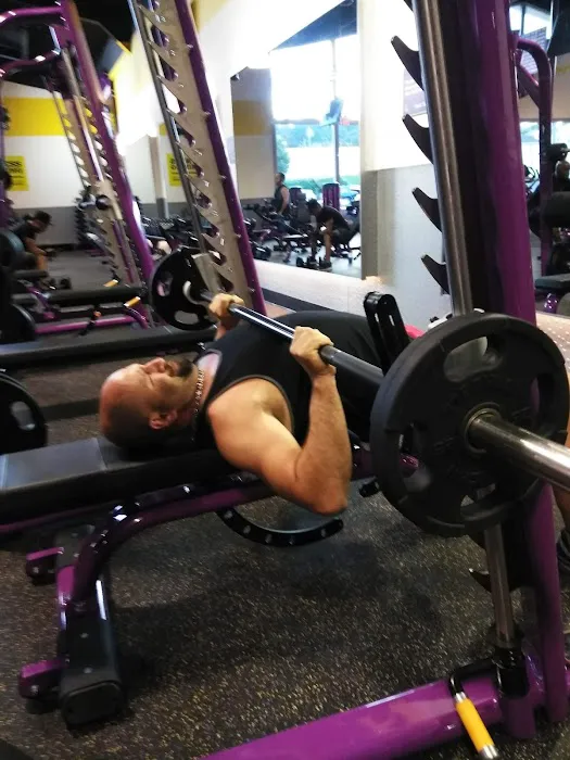 Planet Fitness Picture 2