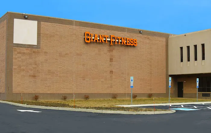 Giant Fitness Picture 10