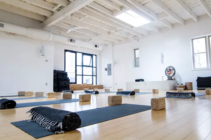 Three Queens Yoga Picture 1