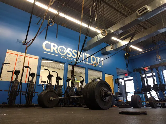CrossFit Dt1 Picture 2