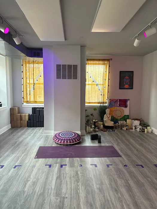 Unity Yoga - Manayunk Picture 3