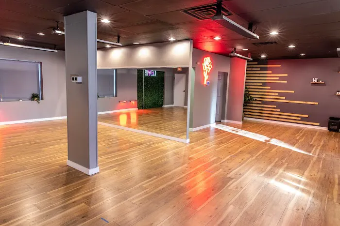 L.O.V.E Yoga Studio Picture 6