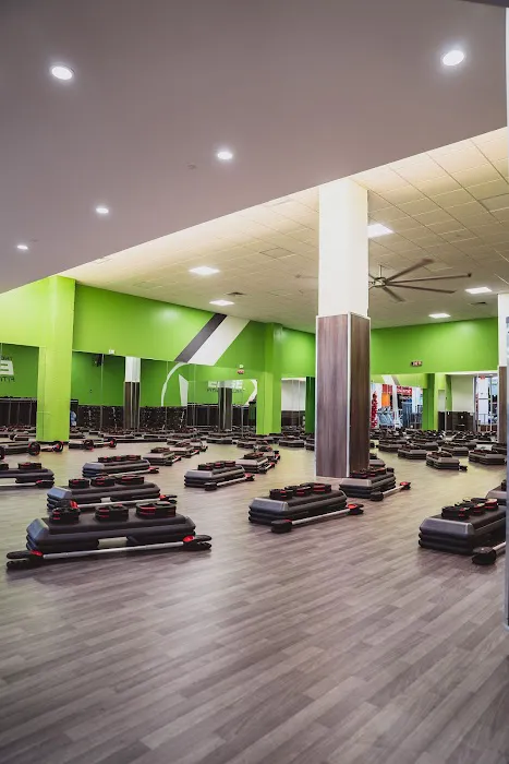 The Edge Fitness Clubs Picture 7