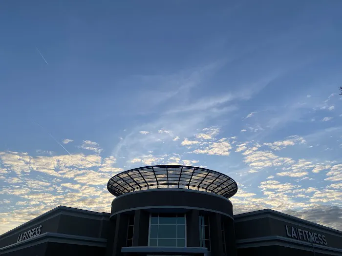 LA Fitness Picture 7