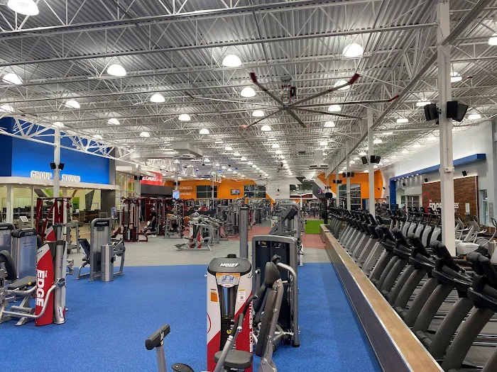 The Edge Fitness Clubs Picture 7