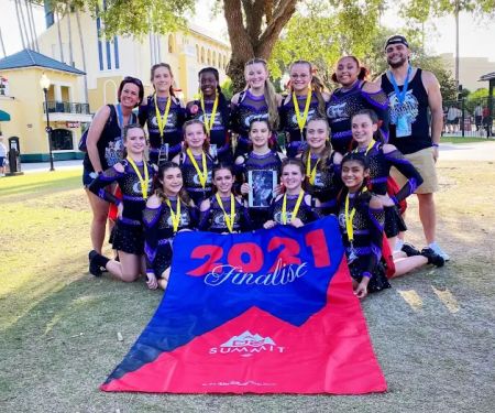 Cheer Force Elite
