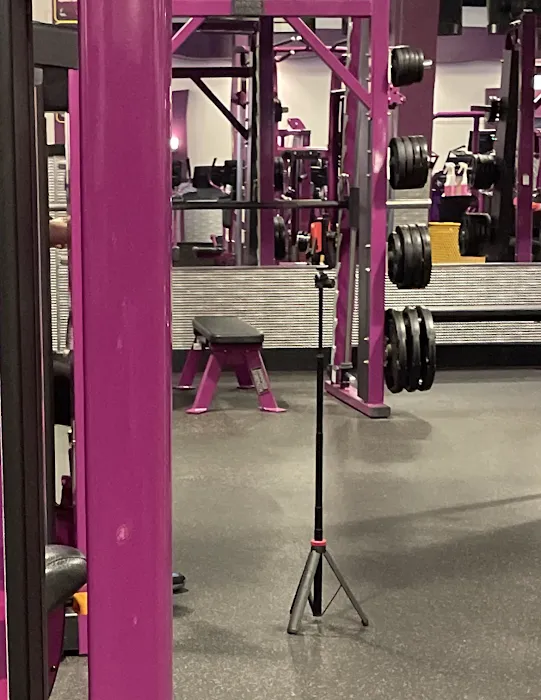 Planet Fitness Picture 10