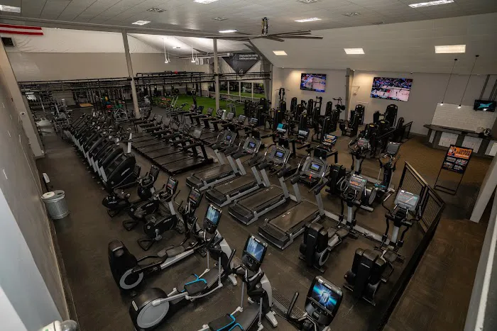 Greate Bay Racquet & Fitness Picture 11