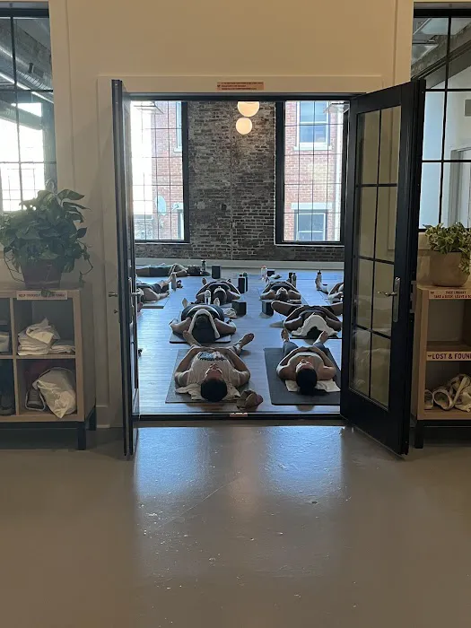 Monarch Yoga - Northern Liberties Picture 10