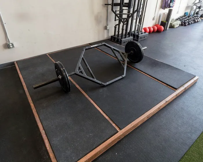 Warhorse Barbell Club Picture 3