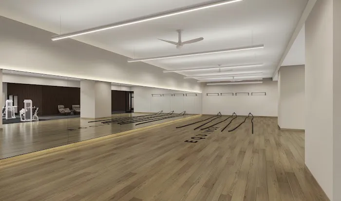 Equinox Rittenhouse Picture 9