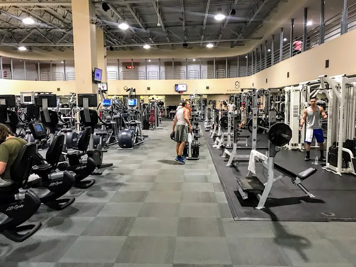 The Sporting Club at The Bellevue Picture 5
