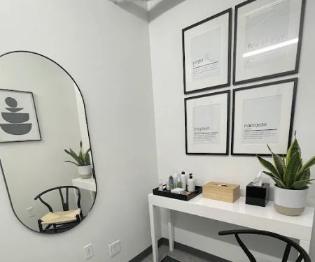 YogaSix Rittenhouse