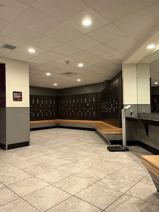 Planet Fitness Picture 8