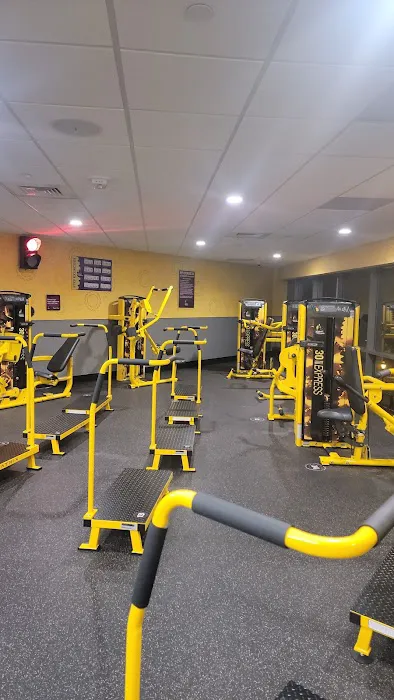 Planet Fitness Picture 4