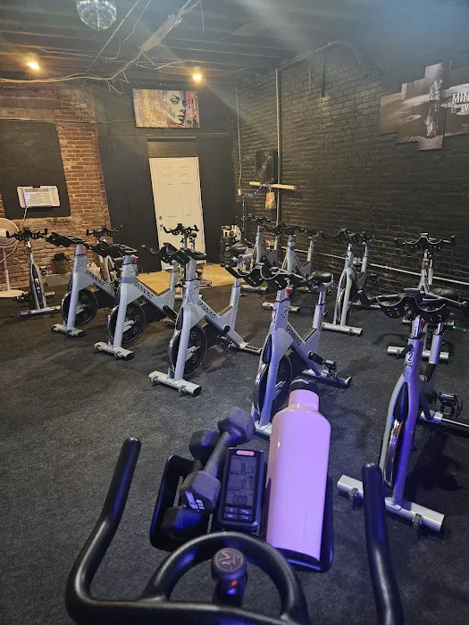 Sweat Cycle Studio Picture 2