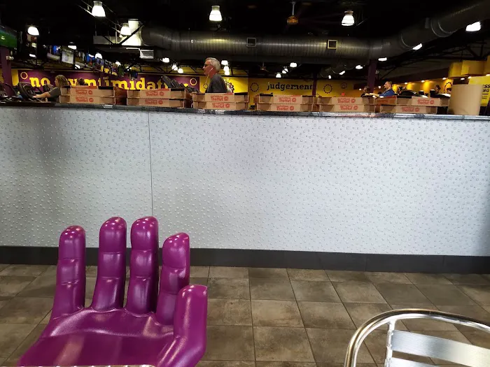 Planet Fitness Picture 7
