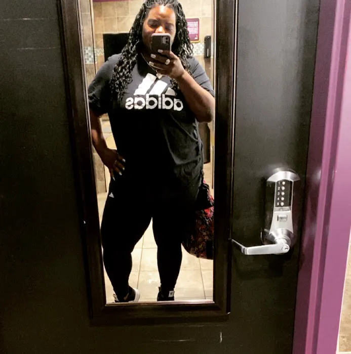 Planet Fitness Picture 3
