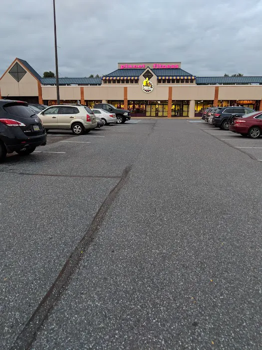 Planet Fitness Picture 4