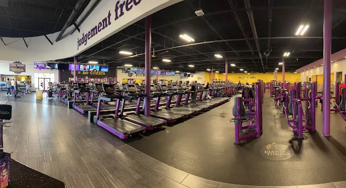 Planet Fitness Picture 1