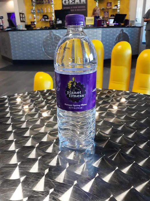 Planet Fitness Picture 7