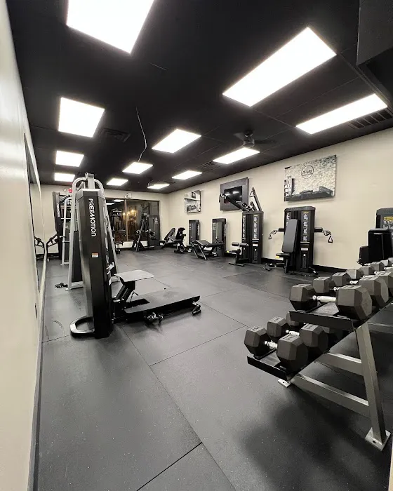 Lift & Glitz Training Studio Picture 5