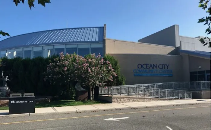 Aquatic & Fitness Center Picture 10