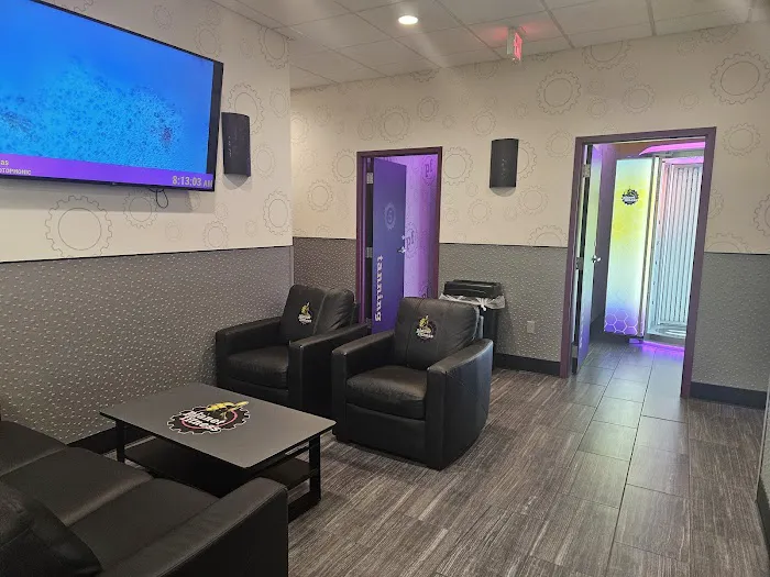 Planet Fitness Picture 5