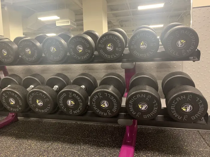 Planet Fitness Picture 6