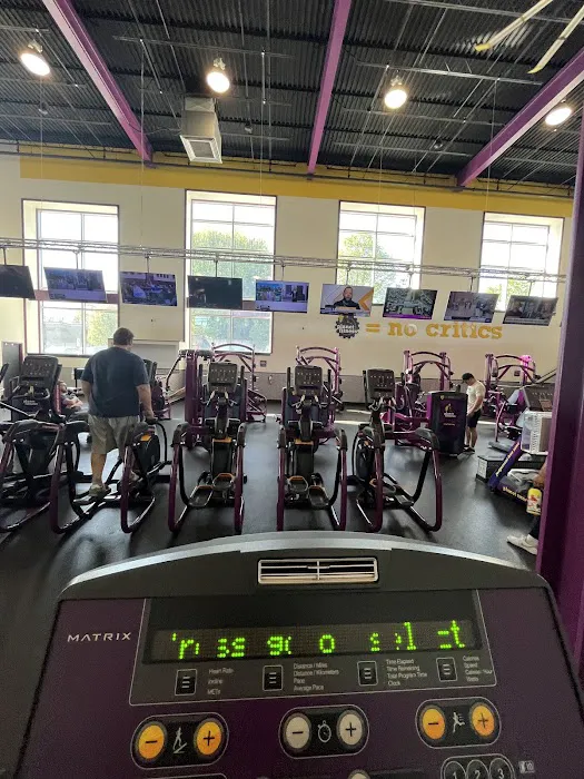 Planet Fitness Picture 3