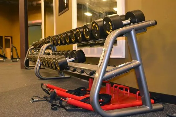 Gold's Gym Picture 6