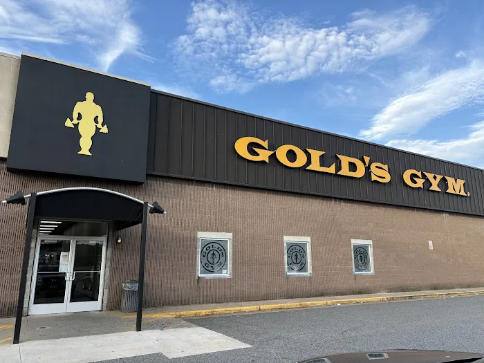 Gold's Gym Picture 1