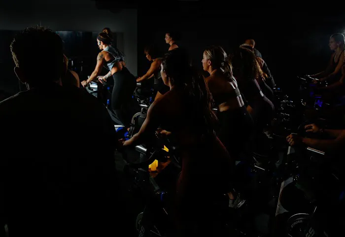 RHYLEASE INDOOR CYCLING Picture 9