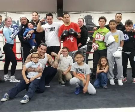 JINJI BOXING CLUB
