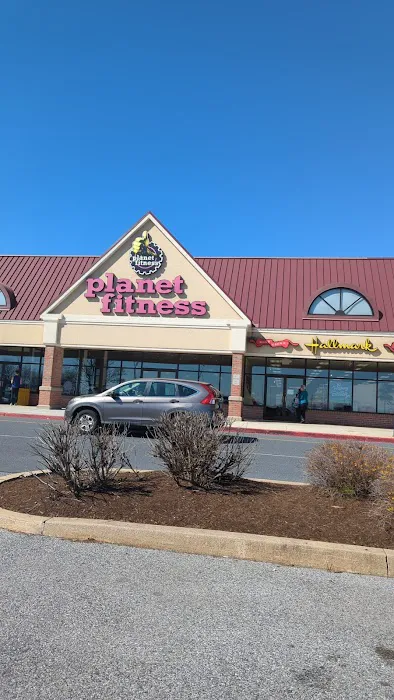 Planet Fitness Picture 5