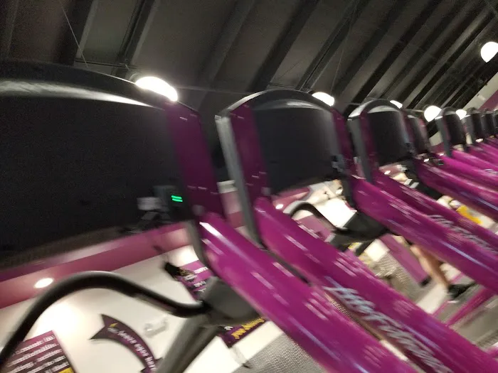 Planet Fitness Picture 4